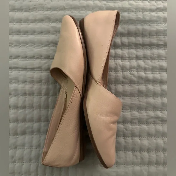 Aldo Beige Flats Size 7 - Picture 4 of 12